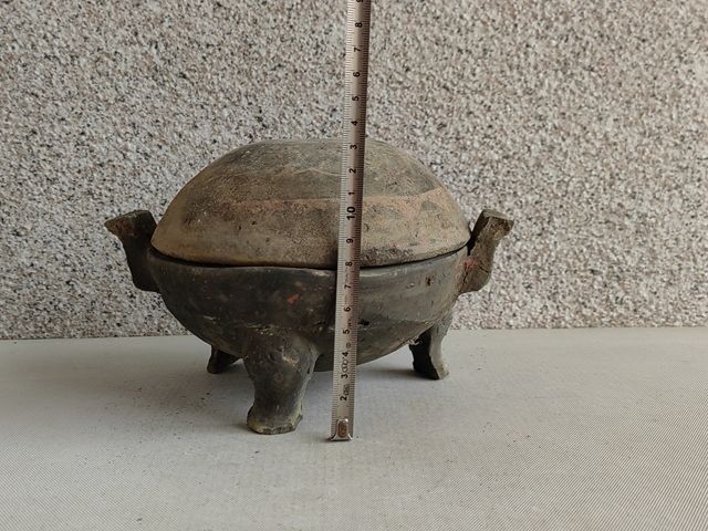 古玩陶瓷彩繪雙耳三足鼎拍賣，當前價格580元