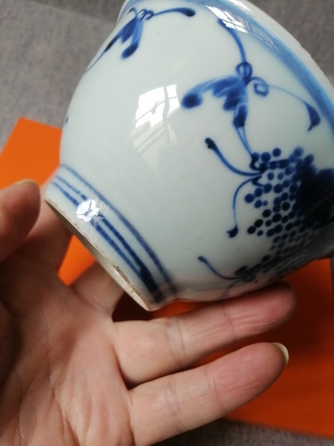 古玩陶瓷明末清初仿成化青花杯真品鑒賞圖