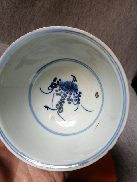 古玩陶瓷明末清初仿成化青花杯真品鑒賞圖