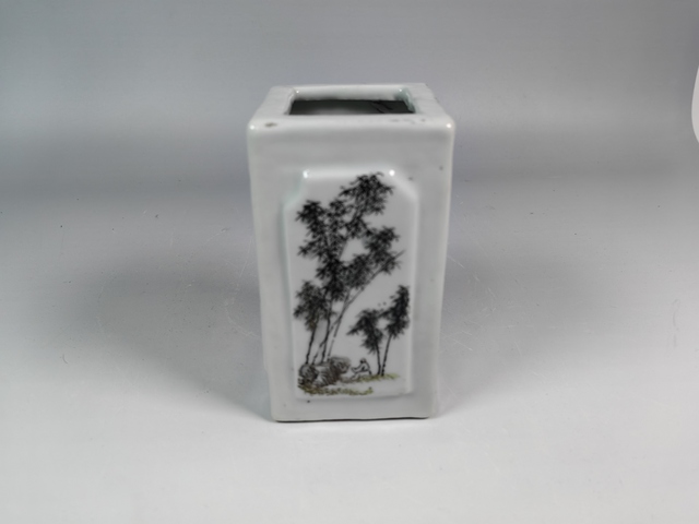 古玩陶瓷民國(guó)粉彩風(fēng)景山水詩(shī)文四方筆筒真品鑒賞圖