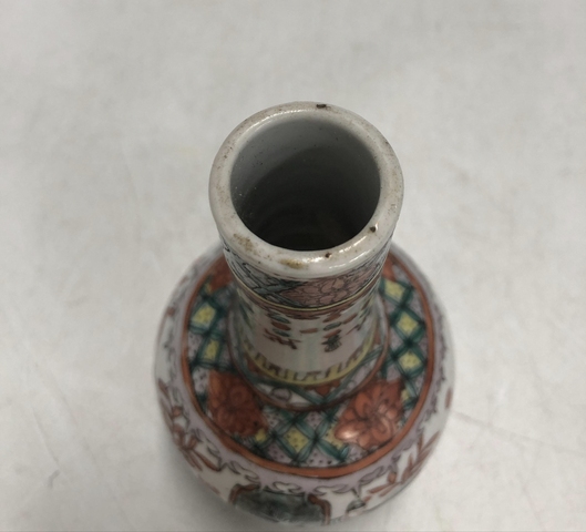 古玩陶瓷清晚·五彩人物故事紋天球瓶拍賣,當前價格6789元