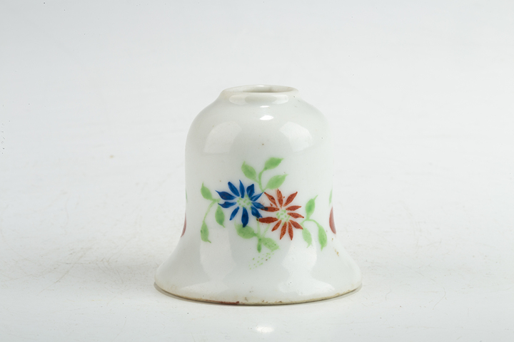 古玩陶瓷民國·粉彩花卉紋水盂真品鑒賞圖