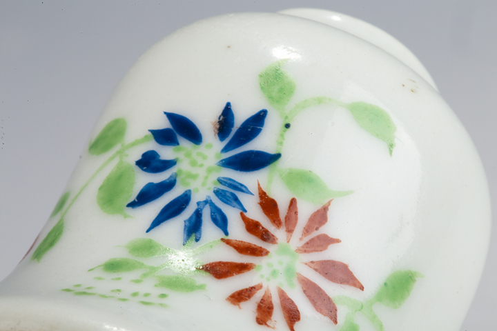 古玩陶瓷民國·粉彩花卉紋水盂真品鑒賞圖