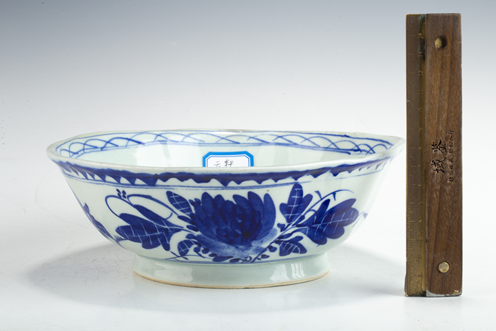 古玩陶瓷民國·青花牡丹紋碗
真品鑒賞圖