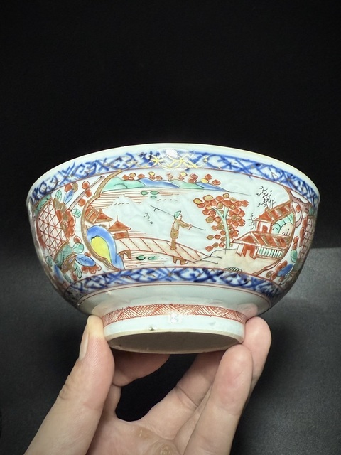 古玩陶瓷清康熙·青花五彩暗刻開(kāi)窗山水人物紋碗拍賣，當(dāng)前價(jià)格1850元