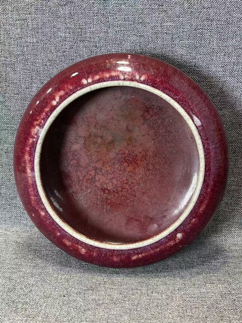 古玩陶瓷郎紅釉水洗真品鑒賞圖