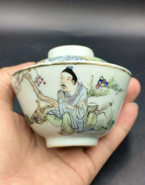 古玩陶瓷民國粉彩人物故事陶淵明愛菊小蓋碗拍賣,當前價格680元