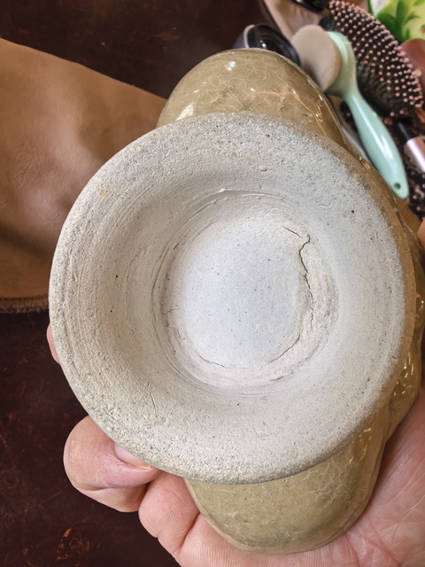 古玩陶瓷唐長沙窯青釉褐綠彩壓花蓮花紋海棠杯真品鑒賞圖