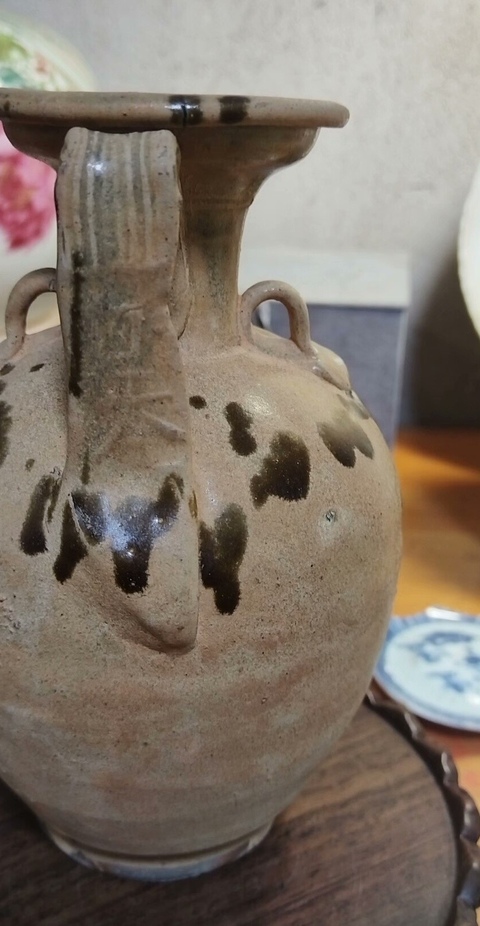 古玩陶瓷唐五代-越窯青釉褐彩執(zhí)壺拍賣，當(dāng)前價格15800元