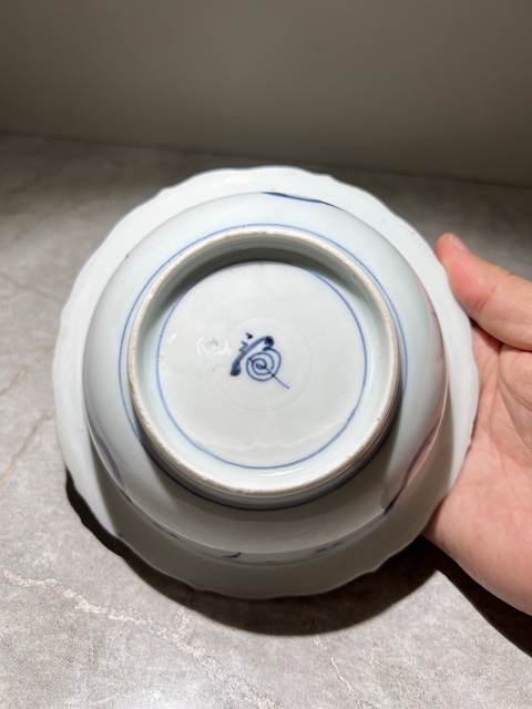 古玩陶瓷(晚清民國)青花洞石花卉紋折沿洗拍賣,當(dāng)前價格0元