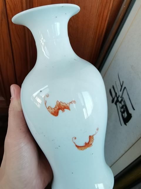 古玩陶瓷粉彩二喬圖觀音瓶真品鑒賞圖