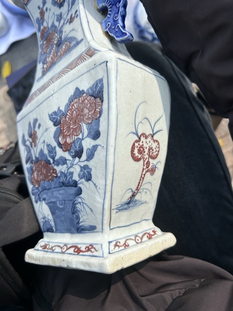 古玩陶瓷青花釉里紅瓶真品鑒賞圖