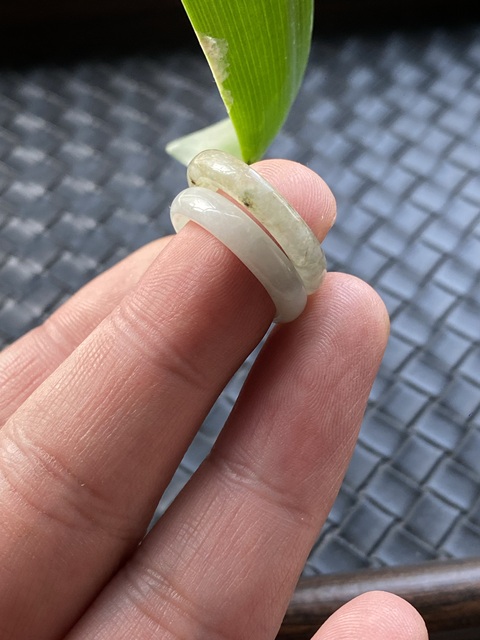 古玩玉器清代天然翡翠戒指拍賣,當前價格588元