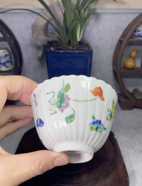 古玩陶瓷飛黃騰達粉彩杯真品鑒賞圖