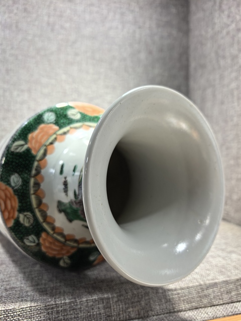 古玩陶瓷十八羅漢五彩瓶真品鑒賞圖