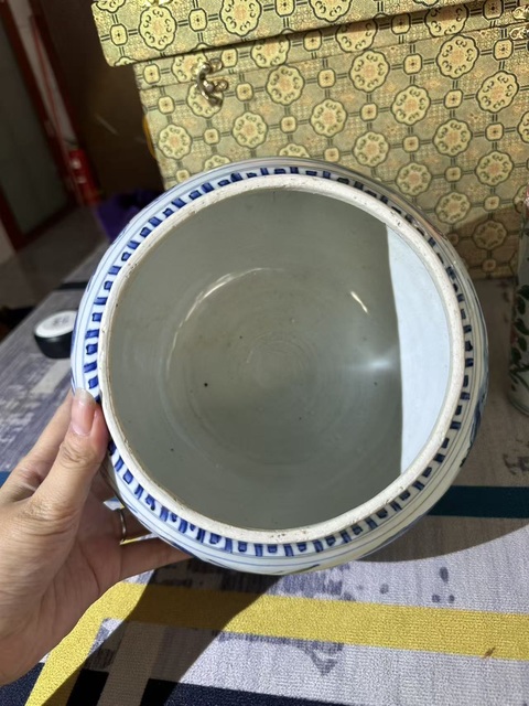 古玩陶瓷麒麟逗鳳圍棋罐真品鑒賞圖