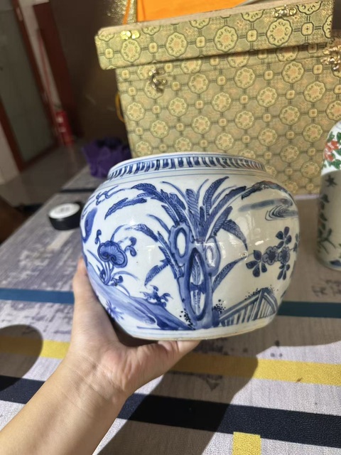 古玩陶瓷麒麟逗鳳圍棋罐真品鑒賞圖