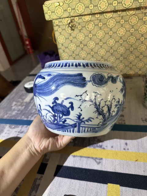 古玩陶瓷麒麟逗鳳圍棋罐真品鑒賞圖