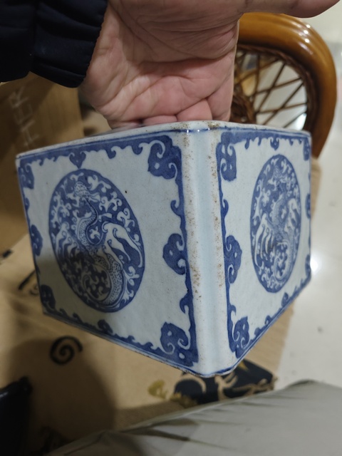 古玩陶瓷四方倭角青花水呈真品鑒賞圖