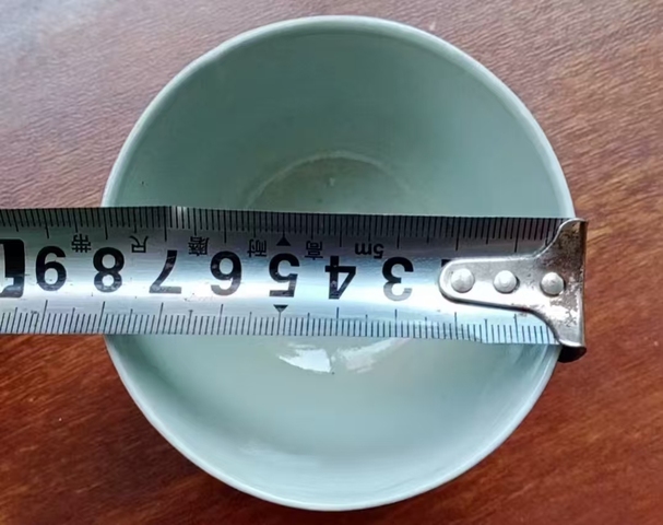 古玩陶瓷晚清青花杯真品鑒賞圖