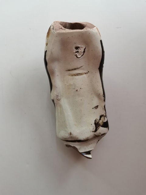 古玩陶瓷金三彩捧爐俑拍賣，當前價格0元