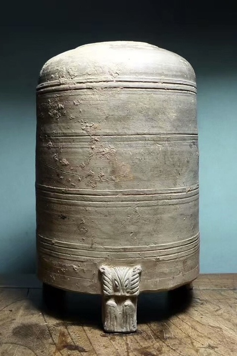 古玩陶瓷灰陶三熊足谷倉罐真品鑒賞圖