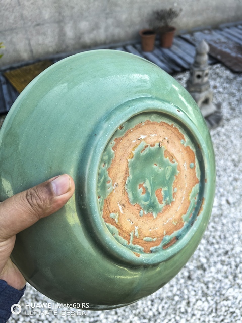 古玩陶瓷元代龍泉青瓷花卉紋盤拍賣，當前價格16800元