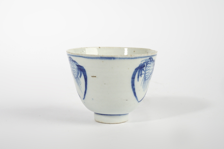 古玩陶瓷民國·青花團鳳紋杯真品鑒賞圖