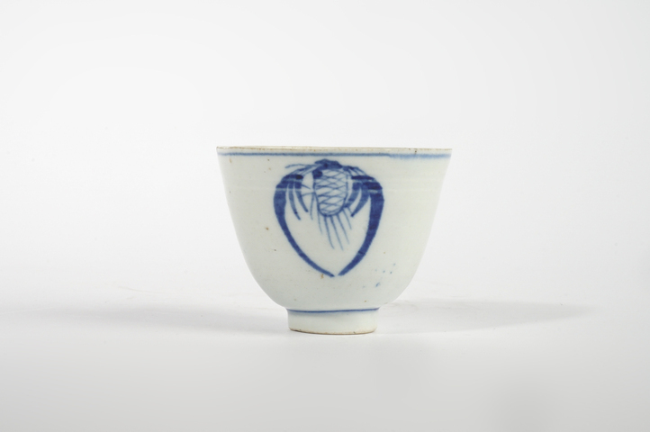 古玩陶瓷民國·青花團鳳紋杯真品鑒賞圖