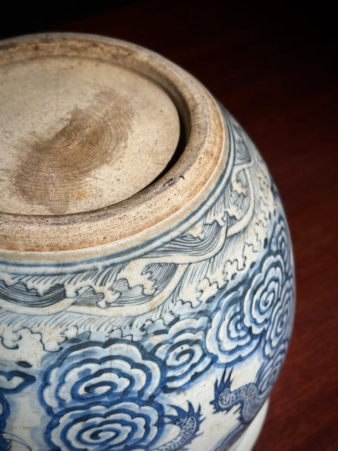 古玩陶瓷龍紋青花缸真品鑒賞圖