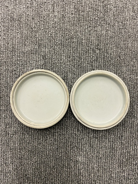 古玩陶瓷清早期青花五彩達(dá)摩渡江圖印盒真品鑒賞圖