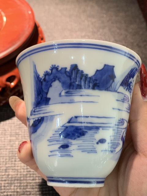 古玩陶瓷人物紋青花杯真品鑒賞圖