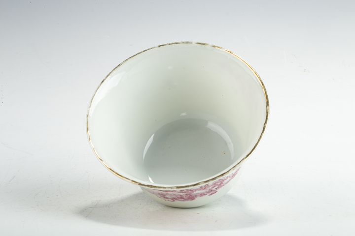 古玩陶瓷民國·胭脂紅彩山水紋三才蓋碗拍賣，當前價格1888元