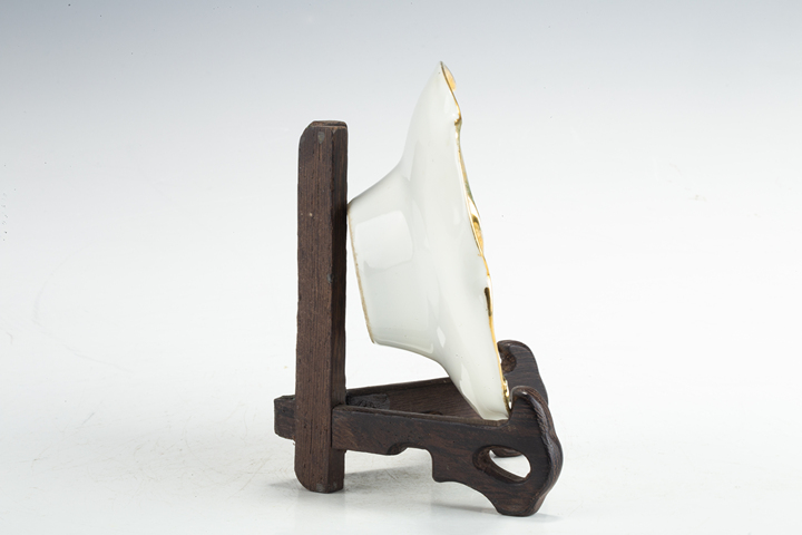 古玩陶瓷民國·胭脂紅彩山水紋三才蓋碗拍賣，當前價格1888元