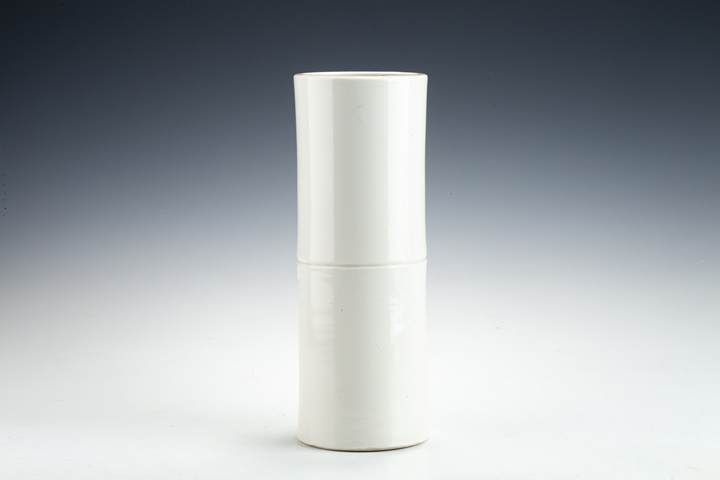 古玩陶瓷民國·白釉竹節(jié)帽筒真品鑒賞圖