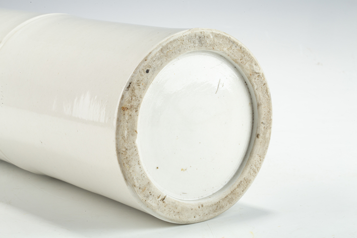 古玩陶瓷民國·白釉竹節(jié)帽筒真品鑒賞圖