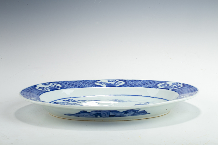 古玩陶瓷清乾隆·青花狩獵圖橢圓盤真品鑒賞圖