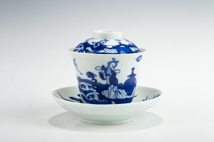 古玩陶瓷清道光·青花仙人乘槎紋蓋碗真品鑒賞圖