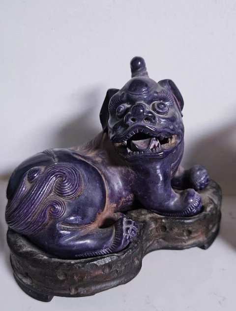 古玩陶瓷茄皮紫釉獨角獸真品鑒賞圖