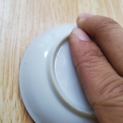 古玩陶瓷人物紋粉彩盤真品鑒賞圖