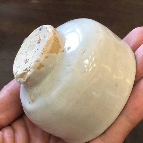 古玩陶瓷卵白釉茶碗真品鑒賞圖