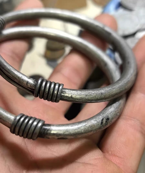 古玩雜項銀手鐲一對真品鑒賞圖