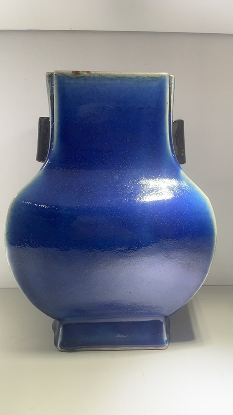 古玩陶瓷霽藍釉六方貫耳瓶真品鑒賞圖