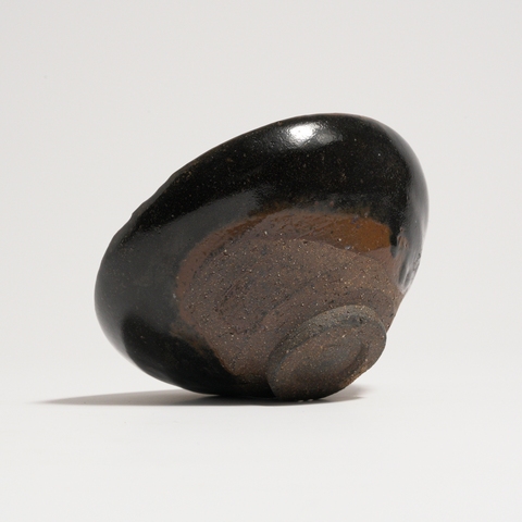 古玩陶瓷建窯黑釉兜口盞真品鑒賞圖