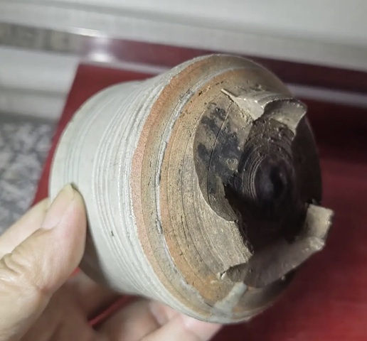 古玩陶瓷龍泉青瓷三足爐拍賣,當前價格355元