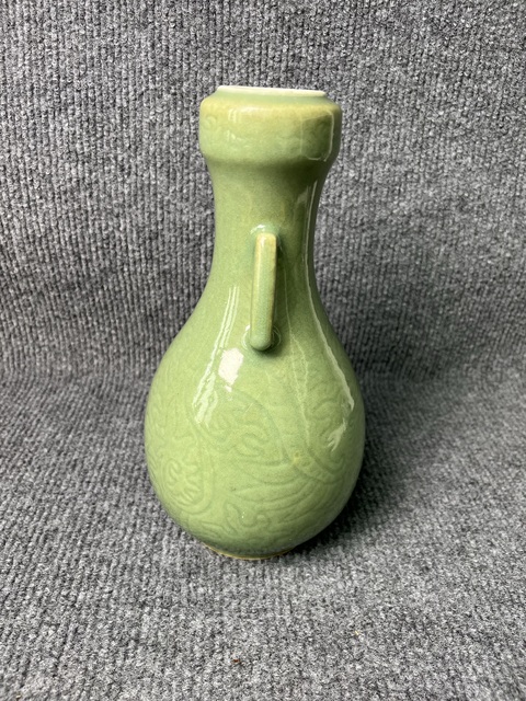 古玩陶瓷青釉雙耳蒜頭瓶拍賣，當前價格4888元