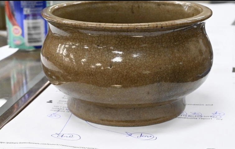 古玩陶瓷黃哥釉香爐真品鑒賞圖