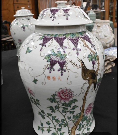 古玩陶瓷粉彩花鳥紋將軍罐一對真品鑒賞圖