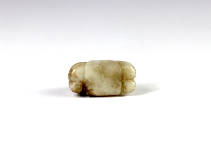 古玩玉器仿中古形制包袱虎題材把件真品鑒賞圖