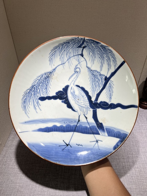 古玩陶瓷青花松鶴紋盤真品鑒賞圖